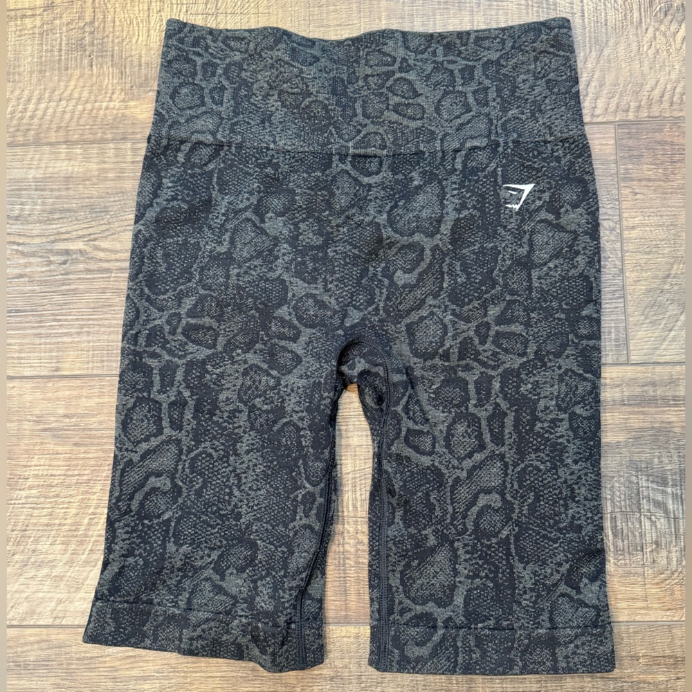Gymshark Adapt Animal Seamless Cycling Shorts - Urban Grey/Black